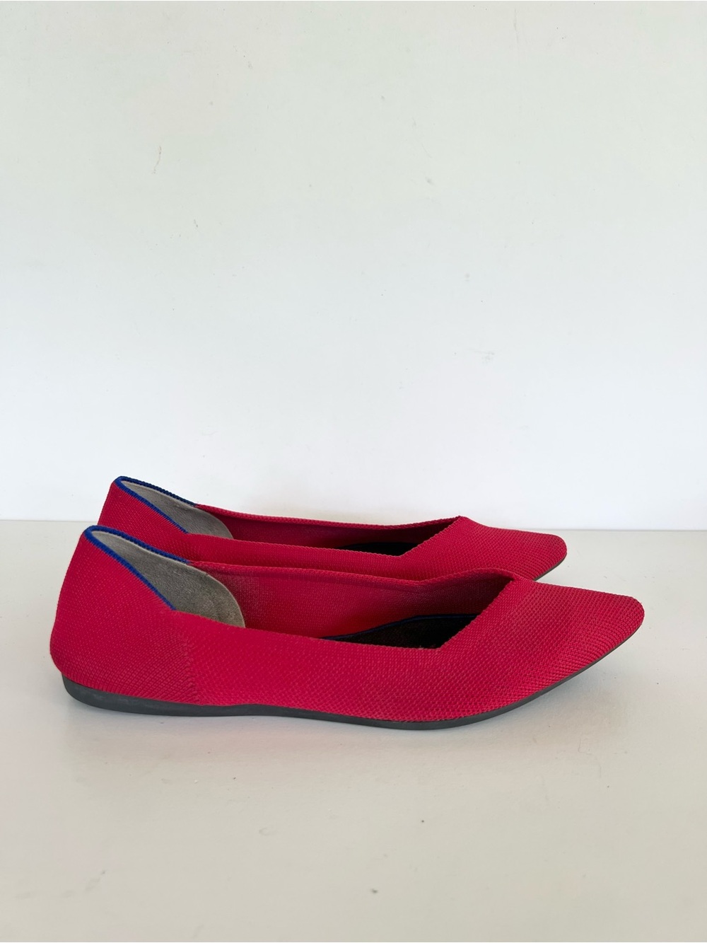 Rothy's The Point Slip On Ballet Flats in Bright Red, size 8.5 - Picture 3 of 13